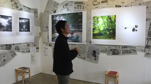 写真家・RPS所長の後藤勝さん。展示作品について説明してくださいました。