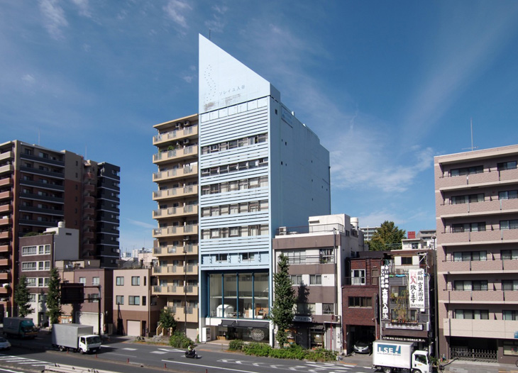 メトロ設計の本社がある台東区のソレイユ入谷ビル。8階と9階の2フロアにオフィスを構える